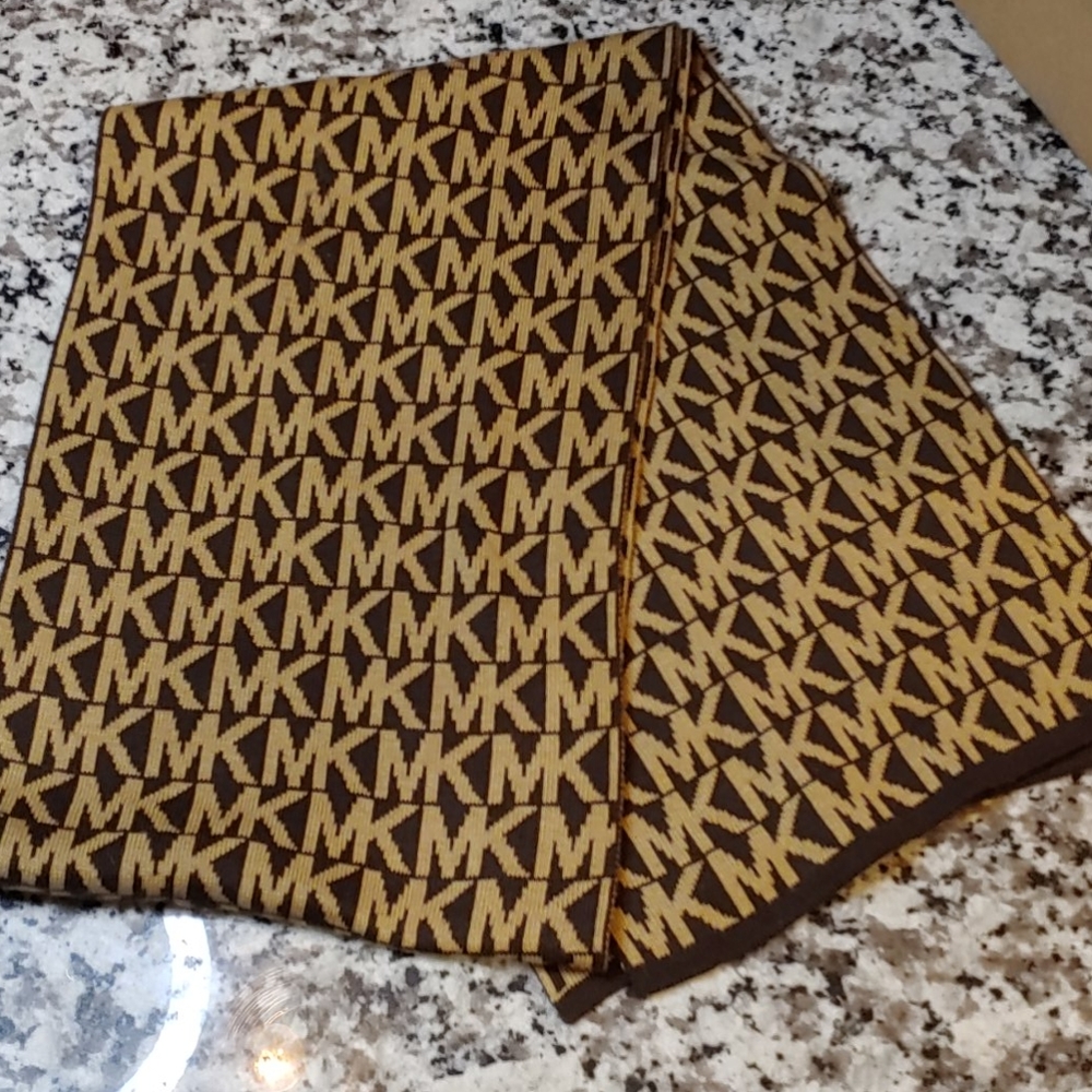 Michael Kors Scarf